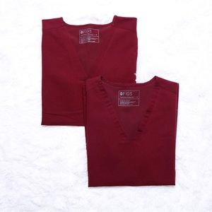 FIGS Burgundy Casma Three Pocket Scrub Top (Set of Two) in Burgundy